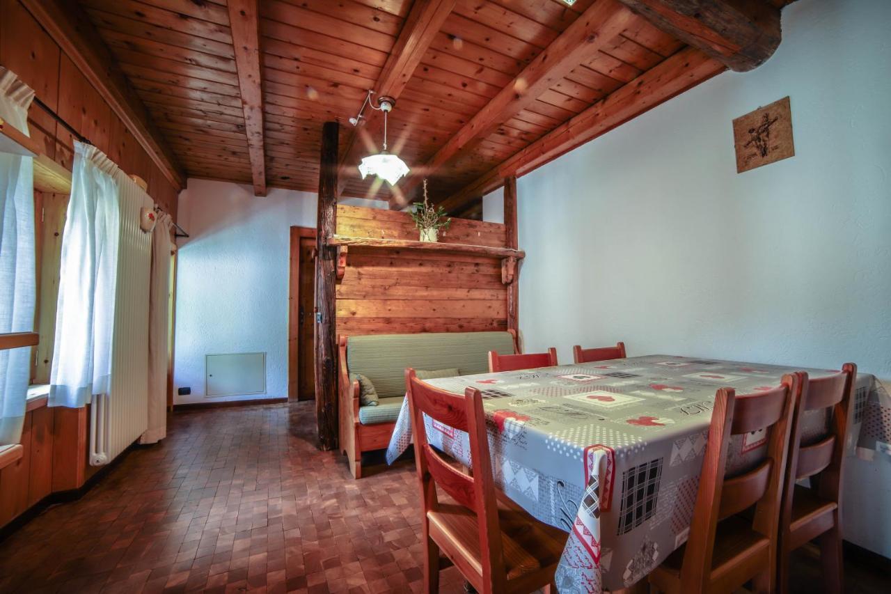 Antica Casa Di Montagna Maison Bovard Вальгризанш Экстерьер фото
